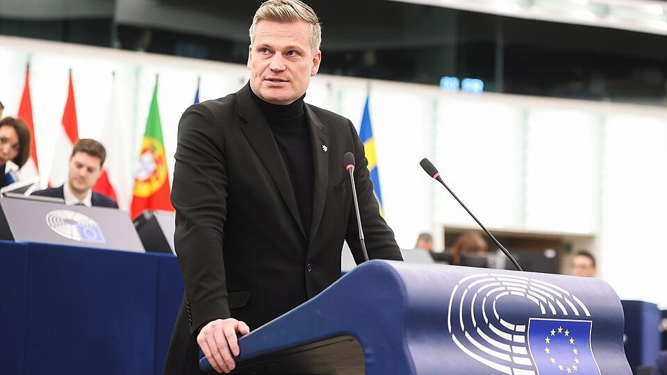 Filip Turek Se Sm je Jogurtgate Faktem Z st v e Zne istil Pam tku filip-turek-se-sm-je-jogurtgate-faktem-z-st-v-e-zne-istil-pam-tku